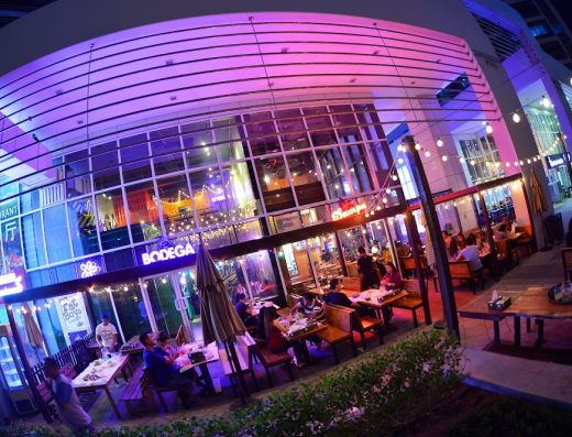 Dampa Seafood Grill