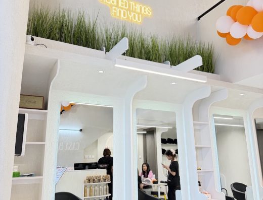 CASA BARKADA Salon